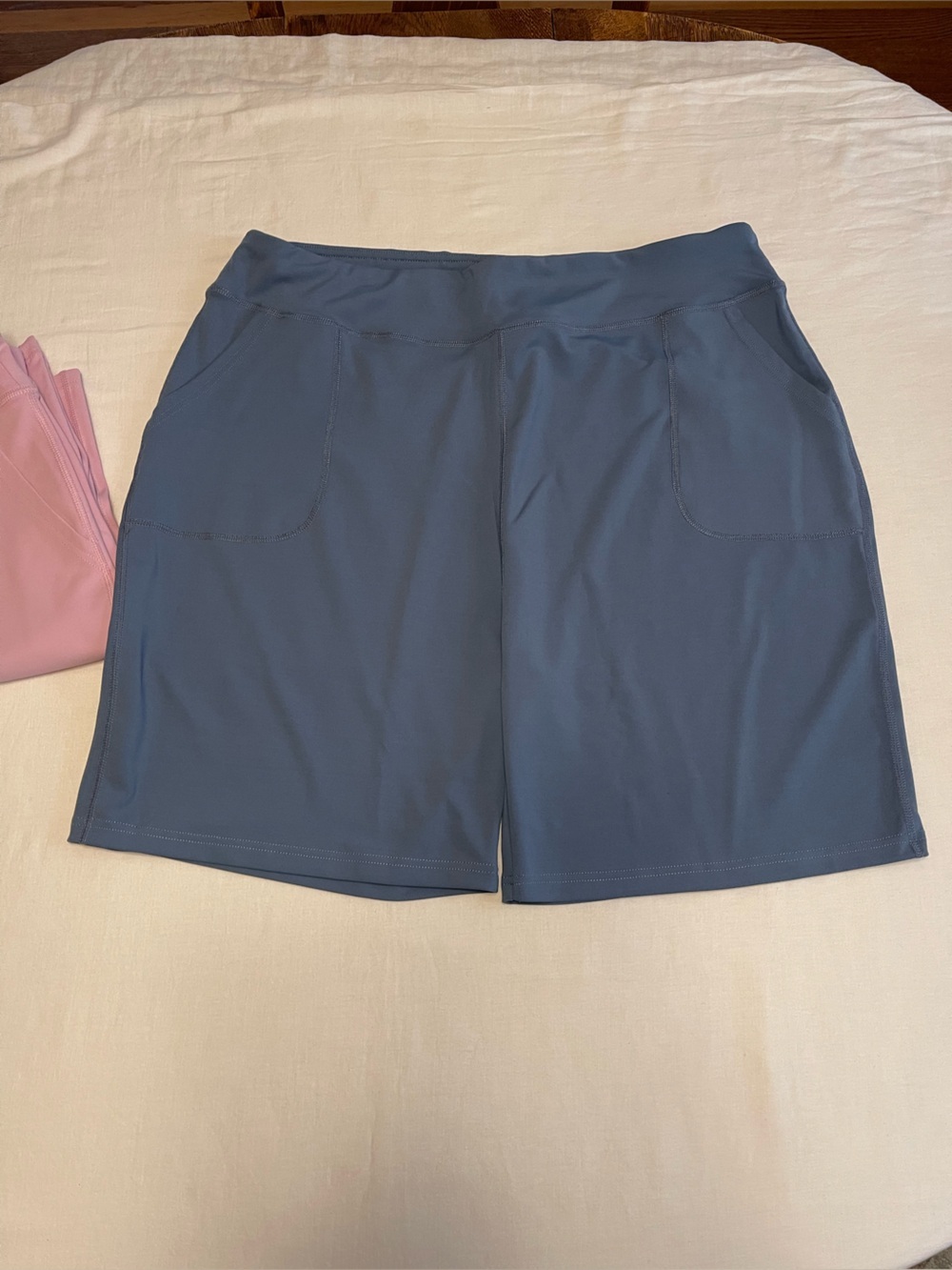 Set of 2 Women’s Performance Stretch Shorts 1/Pink 1/Blue - Picture 8 of 9
